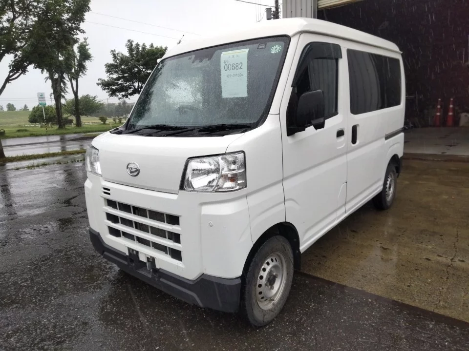Daihatsu Hijet Cargo S710V 2022
